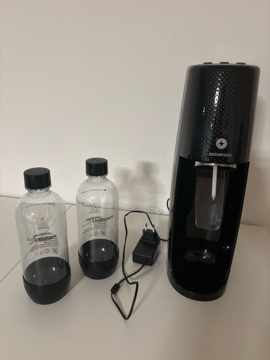 Sodastream Küchengeräte: Sodastream (Strom) +2 Flaschen – Gebraucht aus Chur von arutzer