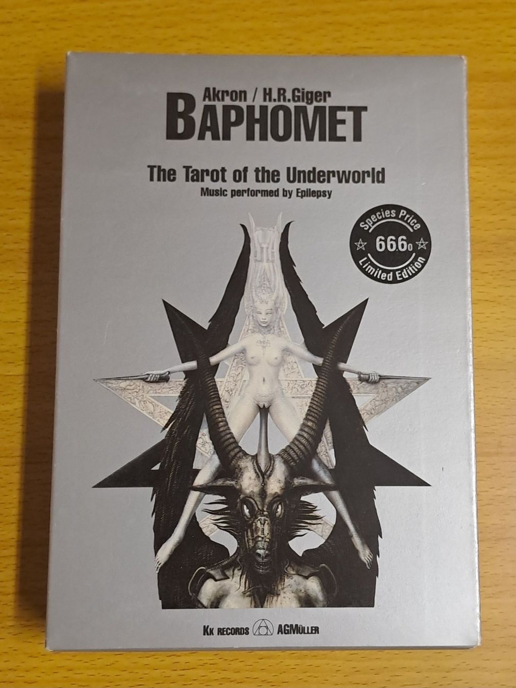 Libri: HR Giger Baphomet Tarot der Unterwelt – Usato da Bünzen venduto da Rtron