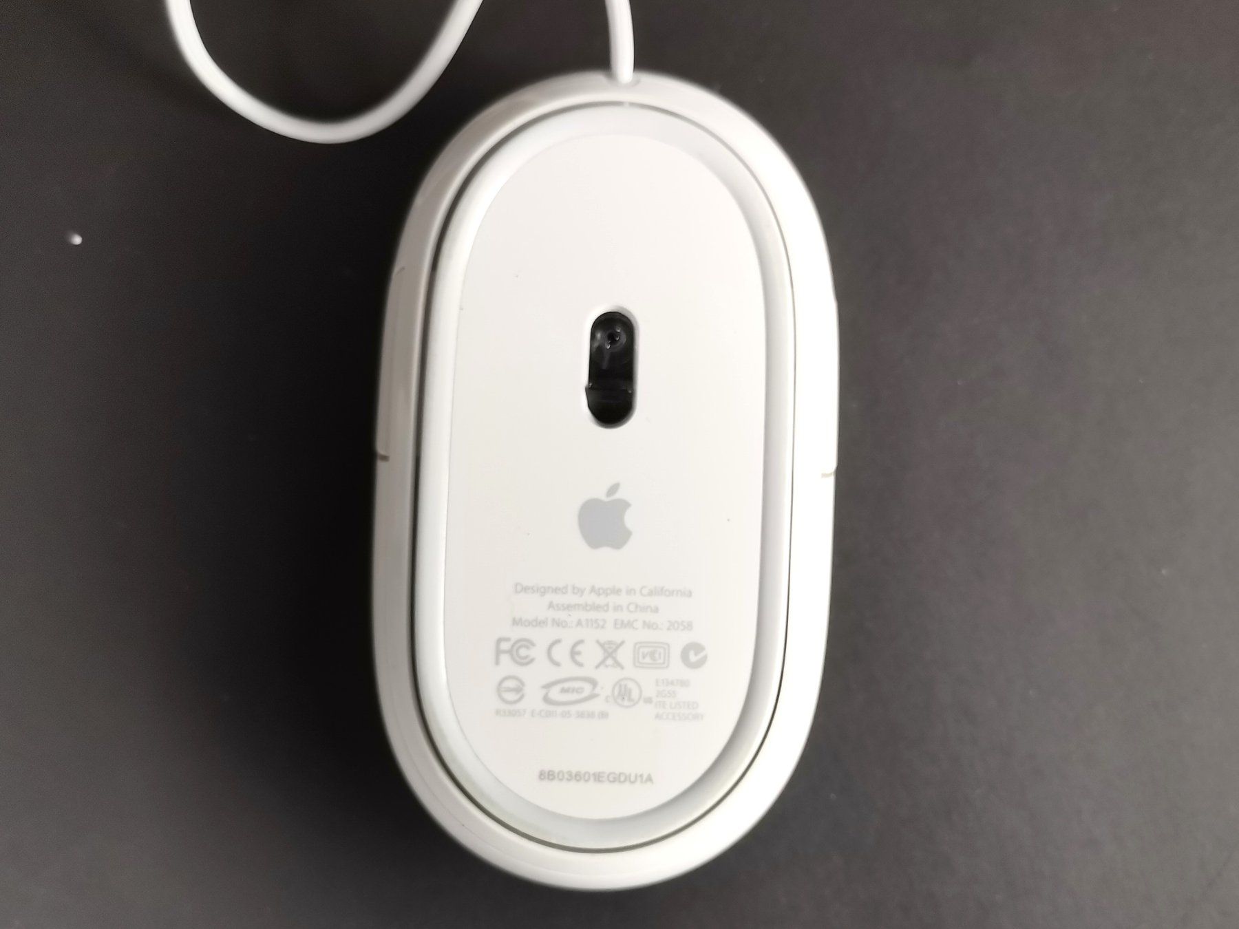 Apple Mouse: APPLE - Mighty Mouse A1152, USB kabelgebunden – Usato da Schaffhausen venduto da Restwert_SH 2