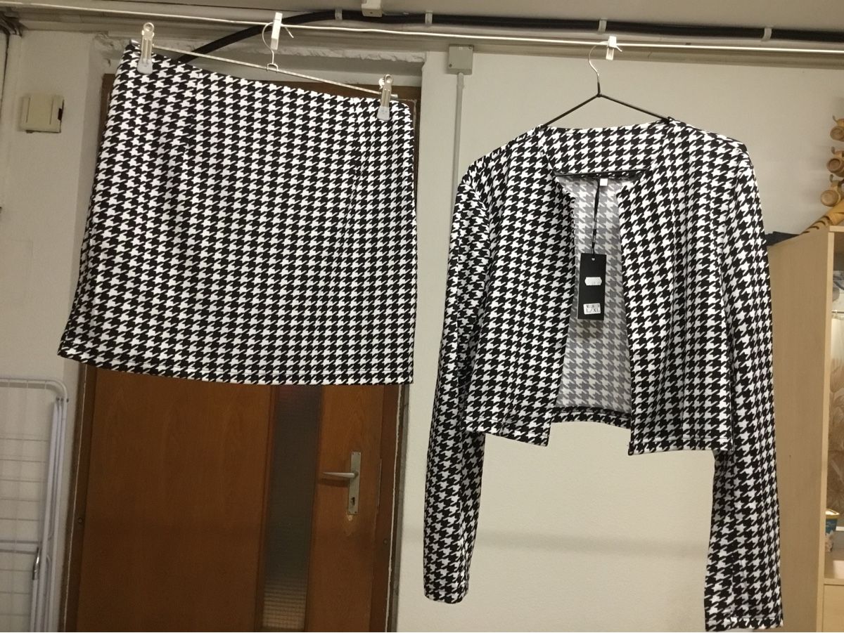 Completi & Tailleur: Jacke & Minirock Set Gr. L/XL neu – Nuovo (secondo la descrizione) da Aarau venduto da romiana01 1