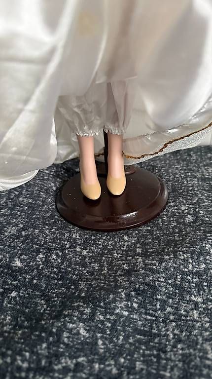 Statuette: Weihnachtsengel / Puppe – Nuovo (secondo la descrizione) da Düdingen venduto da Emphilly 2