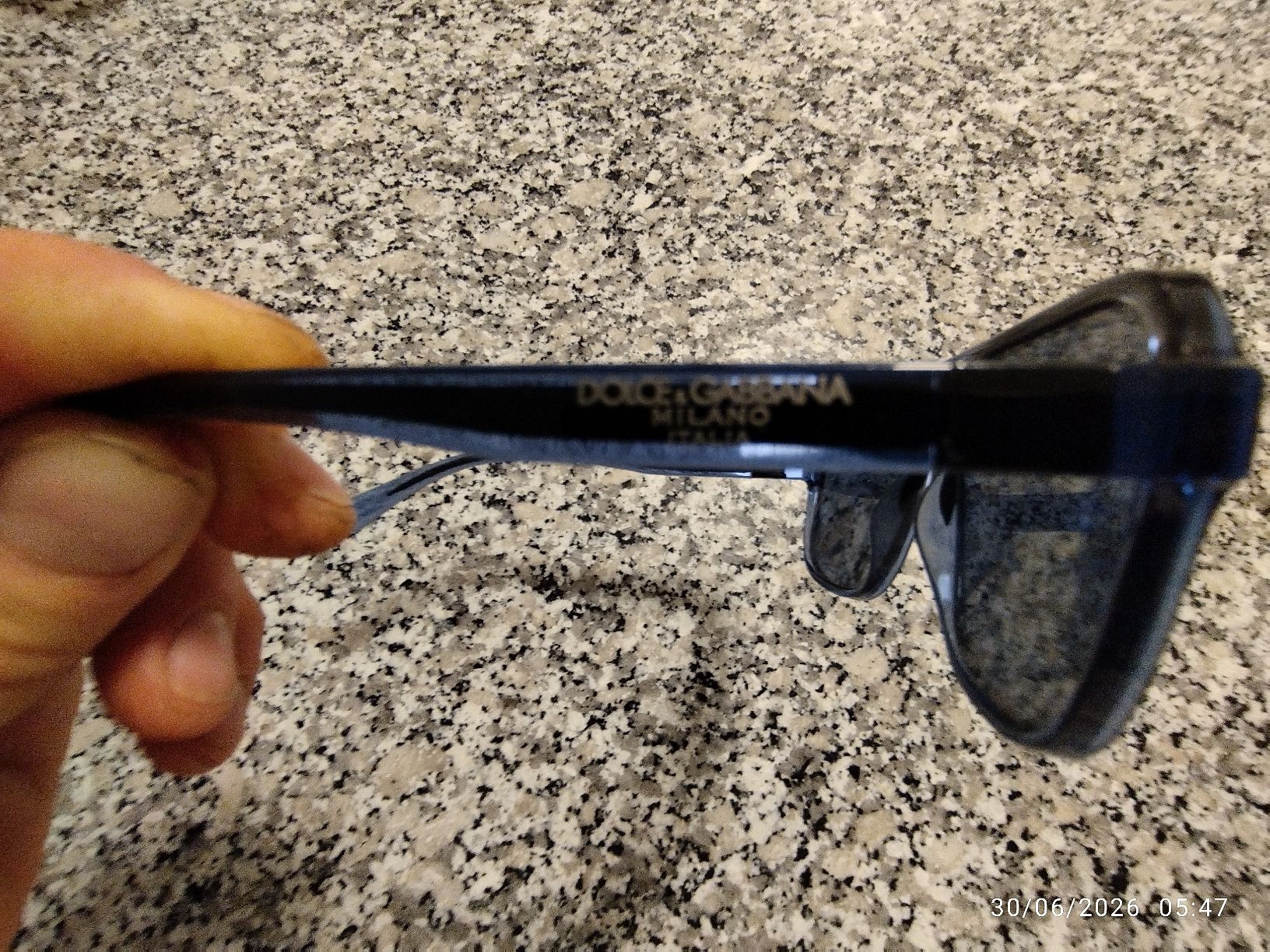 Dolce & Gabbana Brillen & Gläser: Occhiali da sole Dolce & Gabbana blu uomo – Gebraucht aus Wetzikon ZH von pie_8fdj 1