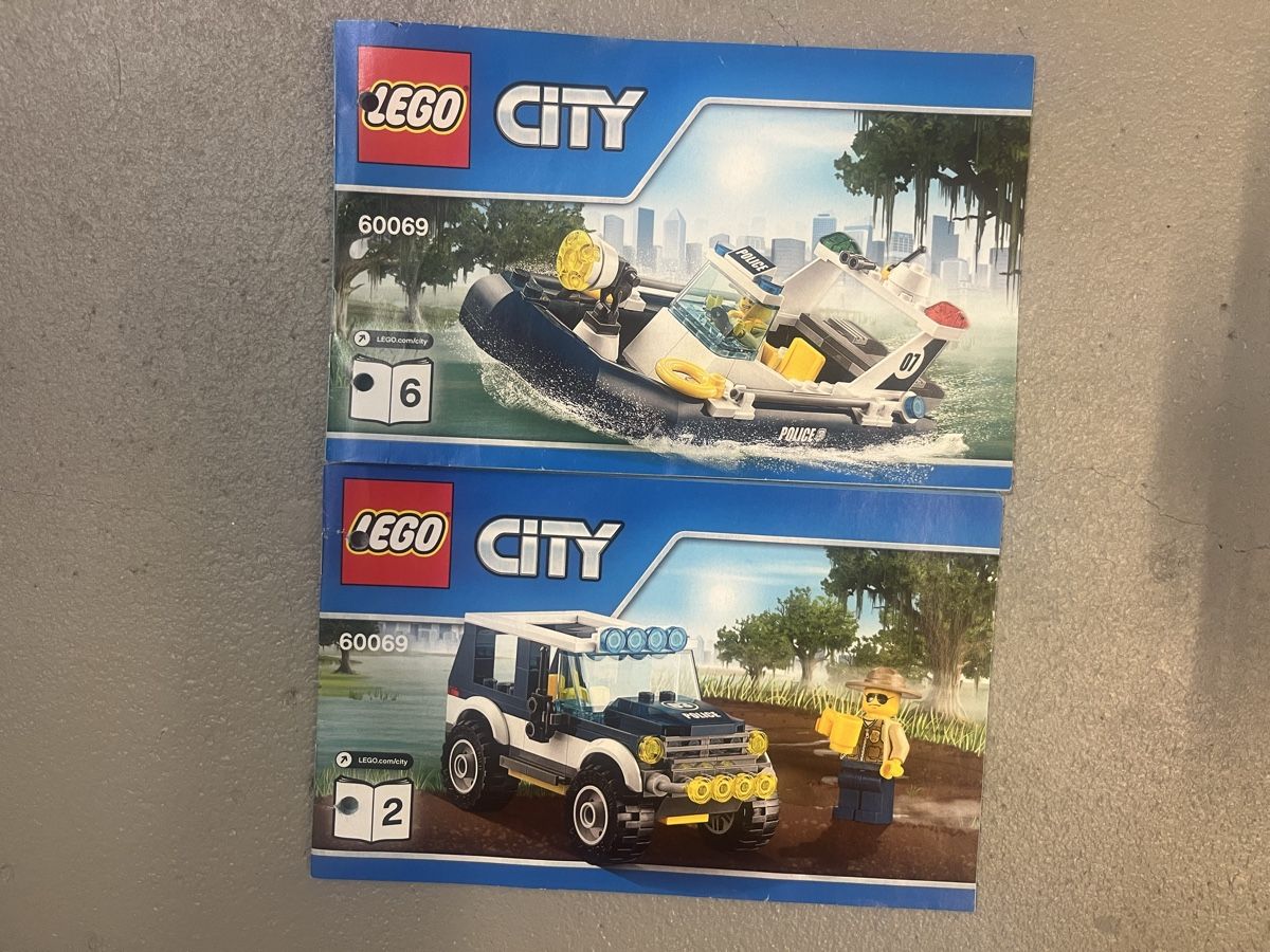 Lego Jeux de construction: Lego City Polizeiauto & Polizeischiff – D'occasion à Winterthur par ese_52ft