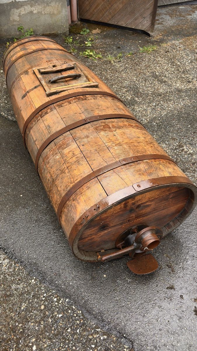 Accessoires: Holzfass Nostalgisch Güllenfass – D'occasion à Finsterwald LU par Tomlee69