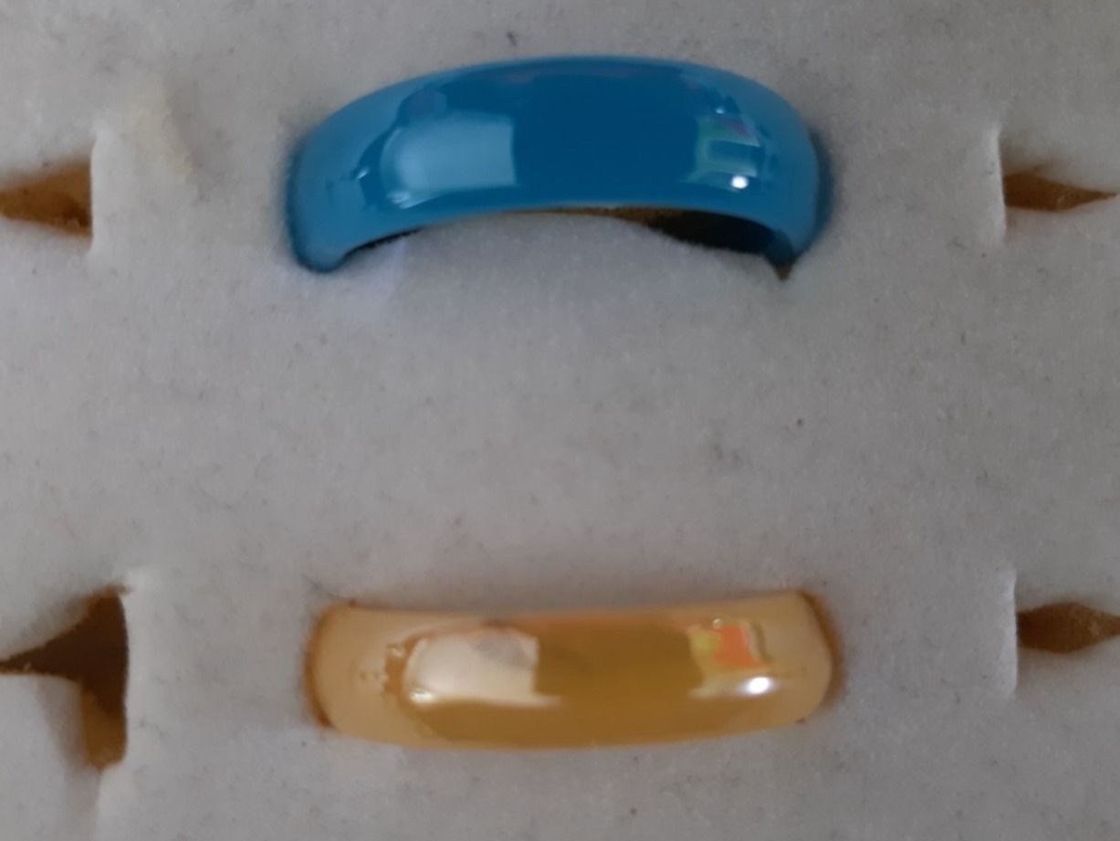 Anelli: 2 Glas Fingerringe neu – Nuovo e nell'imballaggio originale da Schmitten FR venduto da ReniStern