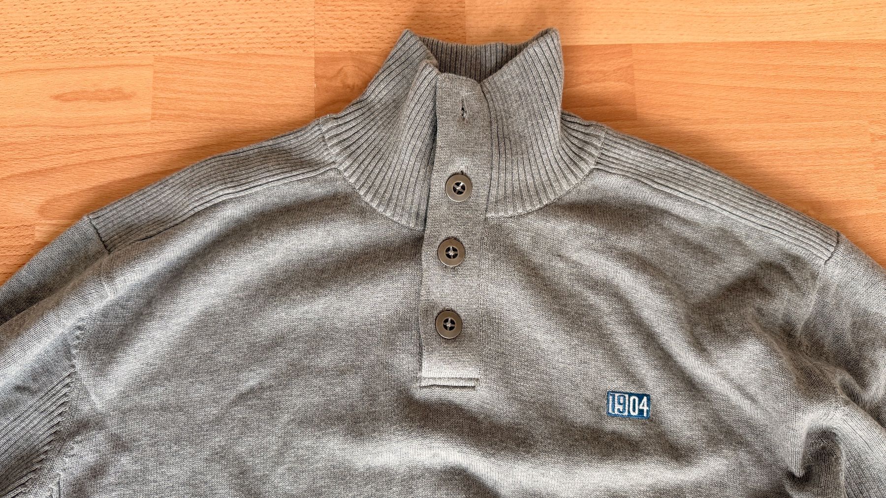 Maglioni & Felpe: Pullover - Schalke 04 - Strick grau Baumwolle NEU ca. Gr XXL – Nuovo (secondo la descrizione) da Winterthur venduto da Secondhand-Family 1