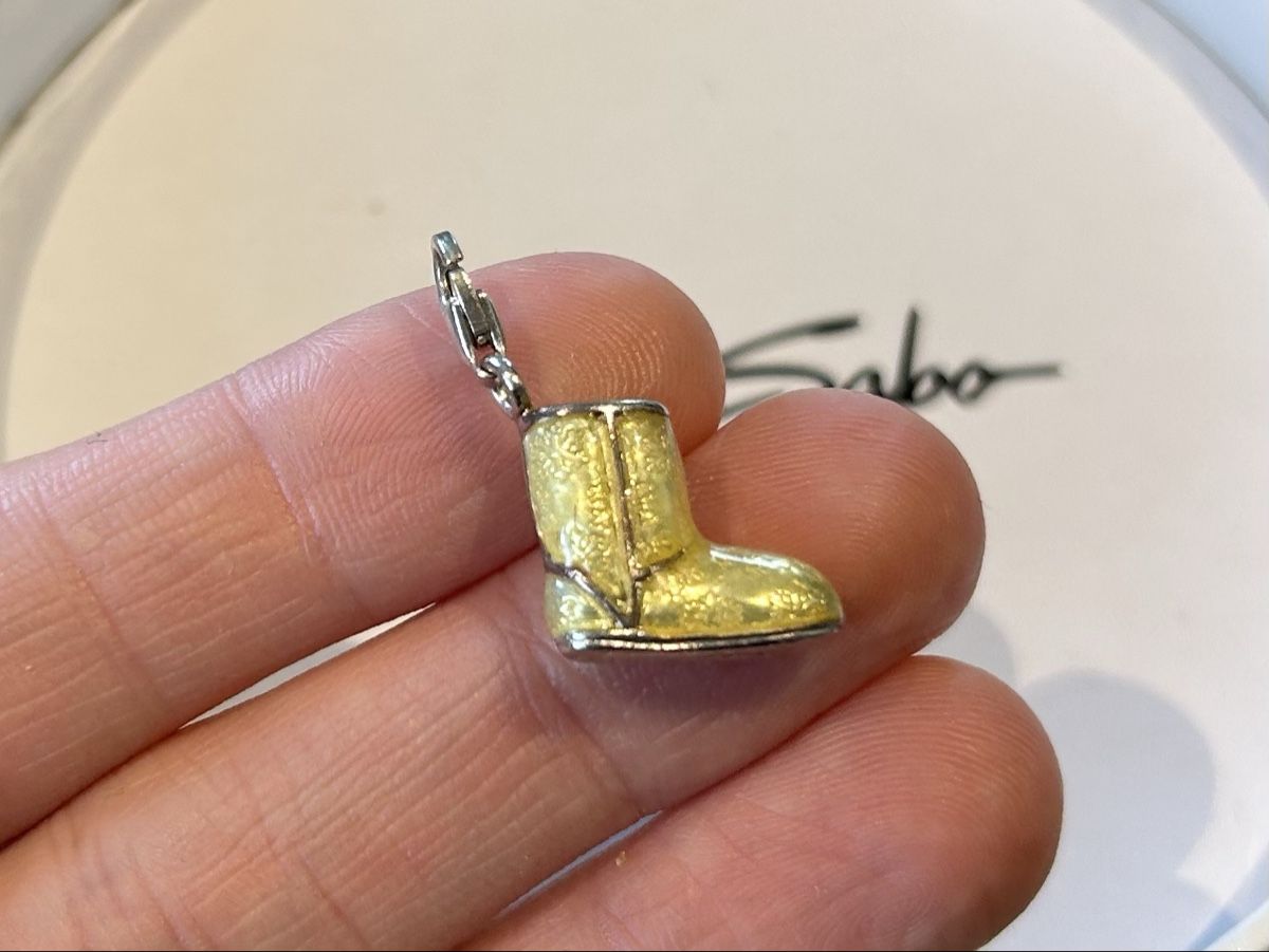 Thomas Sabo Ciondoli: Thomas Sabo Charm UGG Boot mit Herz 💛 925er Silber – Usato da Itingen venduto da Kiiwi03 2