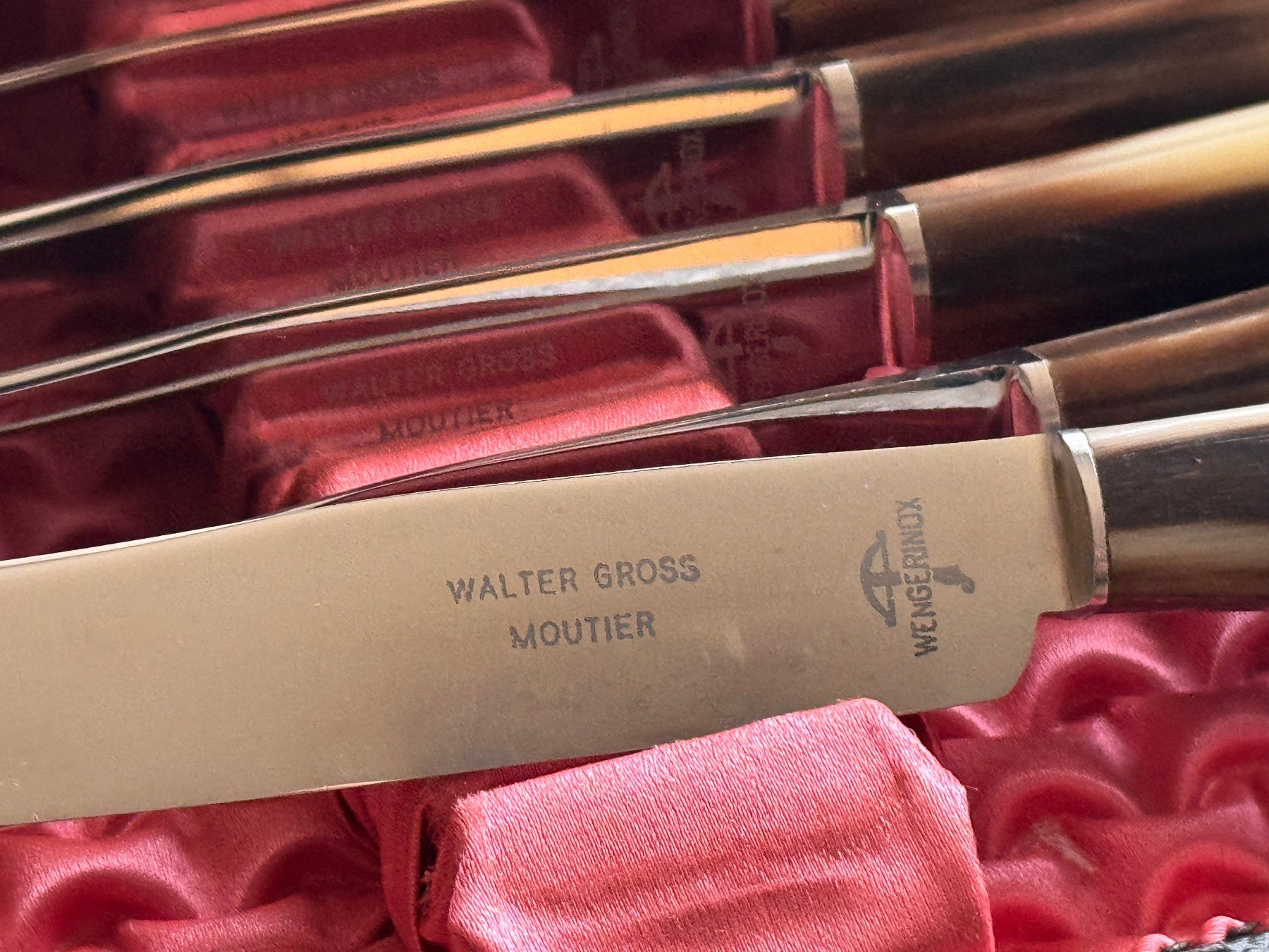 Posate: Coffret couteaux de table WALTER GROSS MOUTIER – Nuovo e nell'imballaggio originale da Malleray venduto da You10 2