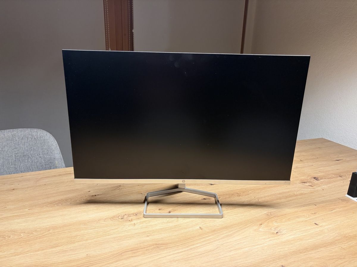 Hewlett Packard Monitor: HP Monitore 27“ – Nuovo (secondo la descrizione) da Brüttelen venduto da Renato1986 2