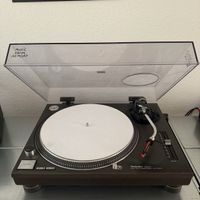 Technics SL 1210 MK2