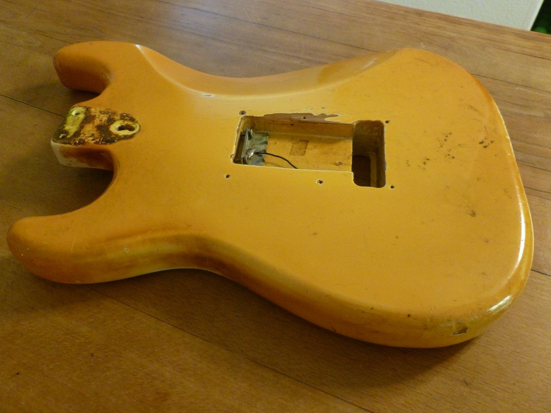 Fender Strumenti musicali: 1974 FENDER STRATOCASTER BODY OLYMPIC WHITE – Usato da Bremgarten b. Bern venduto da clash93 3