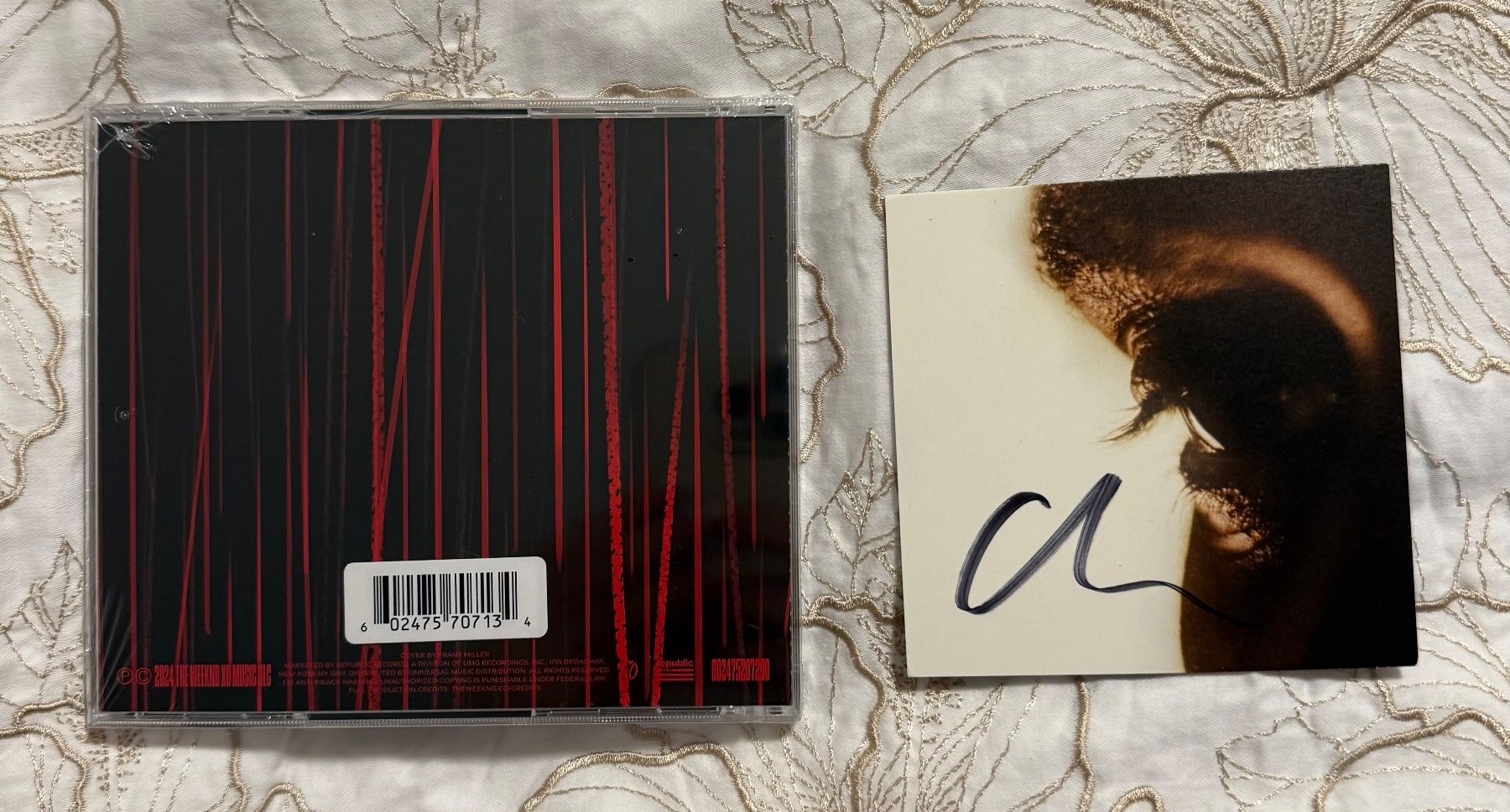 CD: The Weeknd CD Hurry Up Tomorrow mit Autogrammkarte – Nuovo (secondo la descrizione) da Dübendorf venduto da anna.12345 1