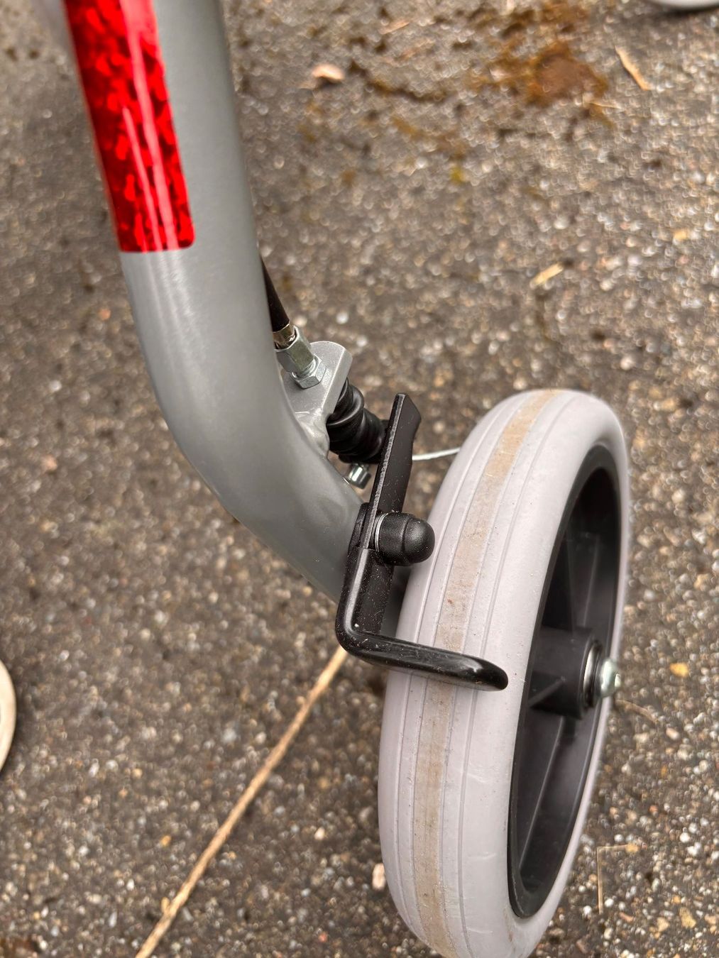 Aides à la marche: Rollator Gigo 2G – Neuf (Voir description) à Wald ZH par ukulele77 2