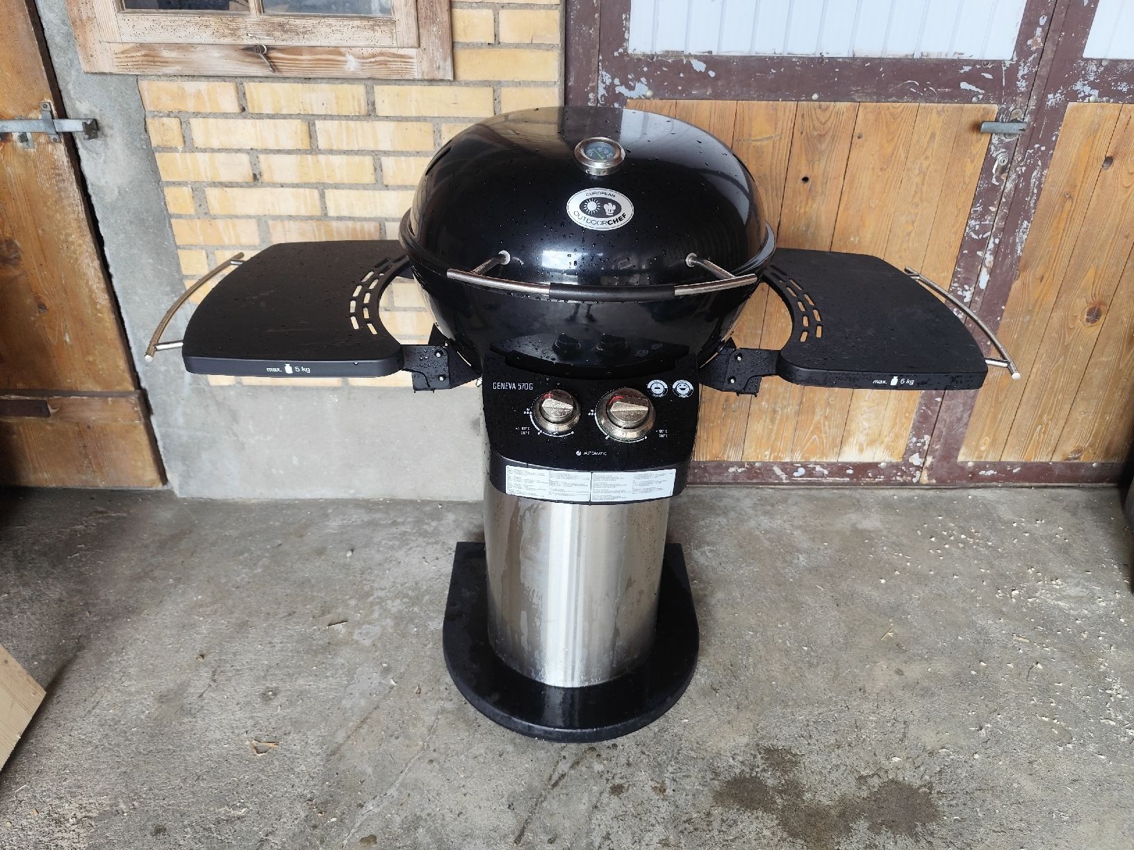Outdoorchef Griglie: Outdoorchef Geneva 570G – Difettoso da Hellbühl venduto da 30R_R30