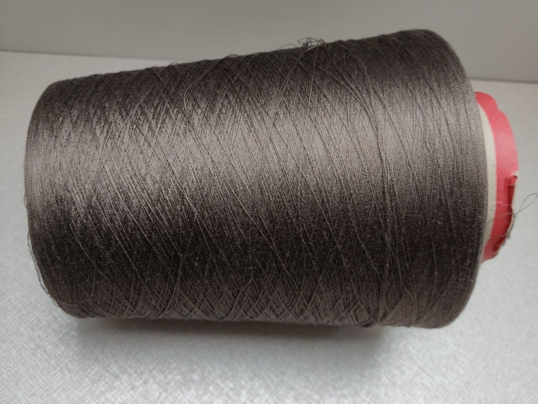 Wolle: Reine Seide von FB Silk, 480g warmgrau – Neu (gemäss Beschreibung) aus Lufingen von Voyager7 2