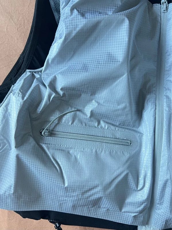 Gilets: SATISFY SilverShell Modular Thermal Vest – Neuf avec emballage d'origine à Lausanne par hcomme 5