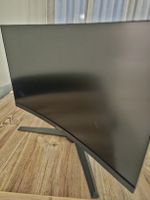 ASUS TUF – 27" Curved Gaming Monitor – sehr guter Zustand
