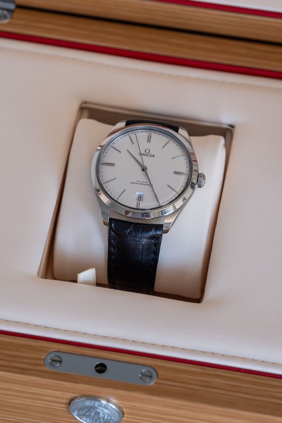 Omega Orologi: Omega DeVille Trésor II, Ref. 435.13.40.21.02.001 – Usato da Niederglatt ZH venduto da Expatriate 4