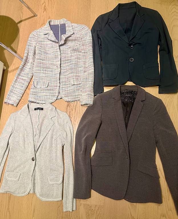 Giacche: Blazer in top Zustand je 5.- – Usato da Lengnau AG venduto da ste_dmz5