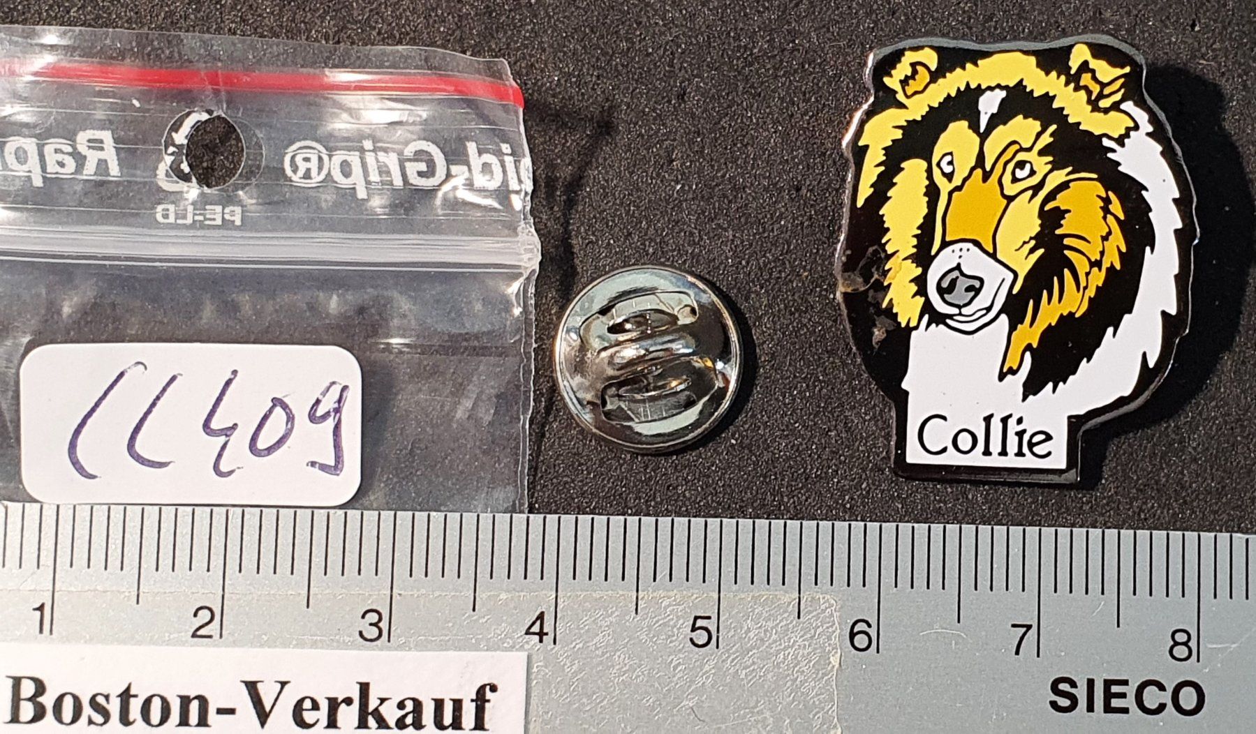 Placchette & Badge: CC409 - Pin Hund - Collie – Usato da Reinach BL venduto da Boston-Verkauf 1