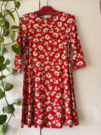 CASUAL COLLECTION BY F&F Rotes Kleid mit Blumenprint Gr. 36