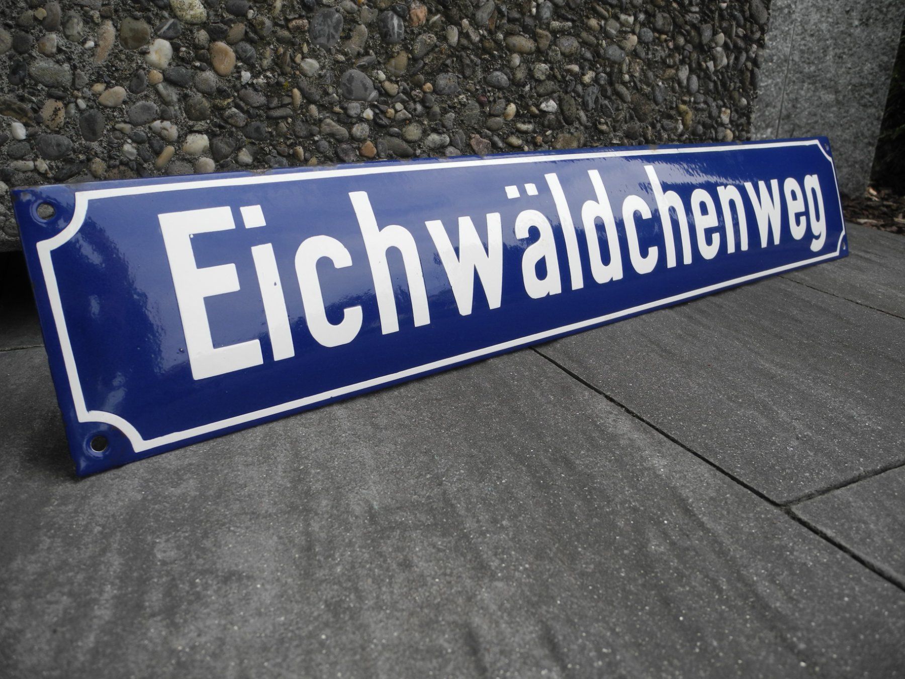 Schilder: EMAILLESCHILD/EICHWÄLDCHENWEG – Gebraucht aus Reinach AG von Huckleberrysix 1