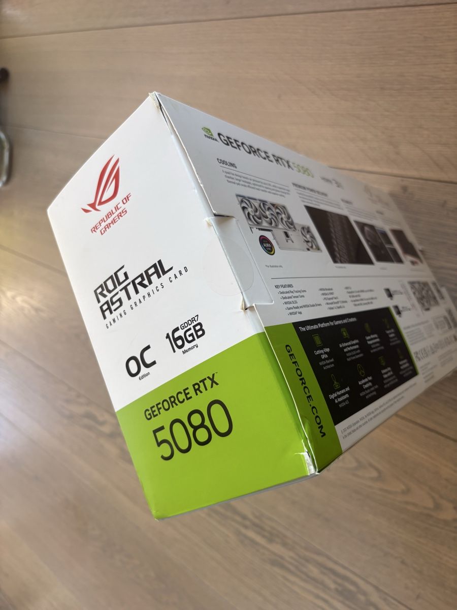 Asus Cartes graphiques: ASUS ROG Astral GeForce RTX 5080 White OC – Neuf avec emballage d'origine à Zumikon par Kilu75 2