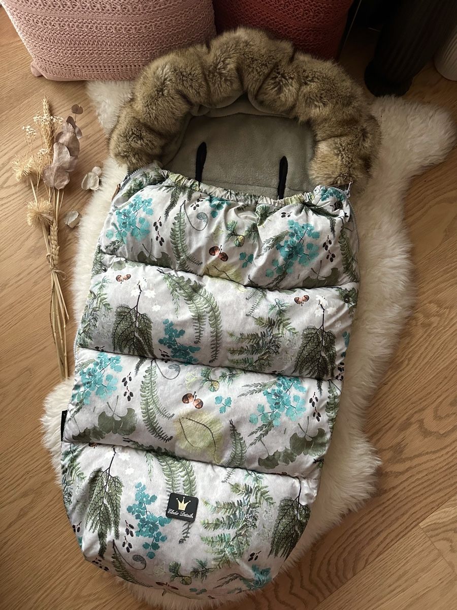 Elodie Sacchi a pelo: Fusssack ELODIE DETAILS Forest Flora – Usato da Obfelden venduto da dafae