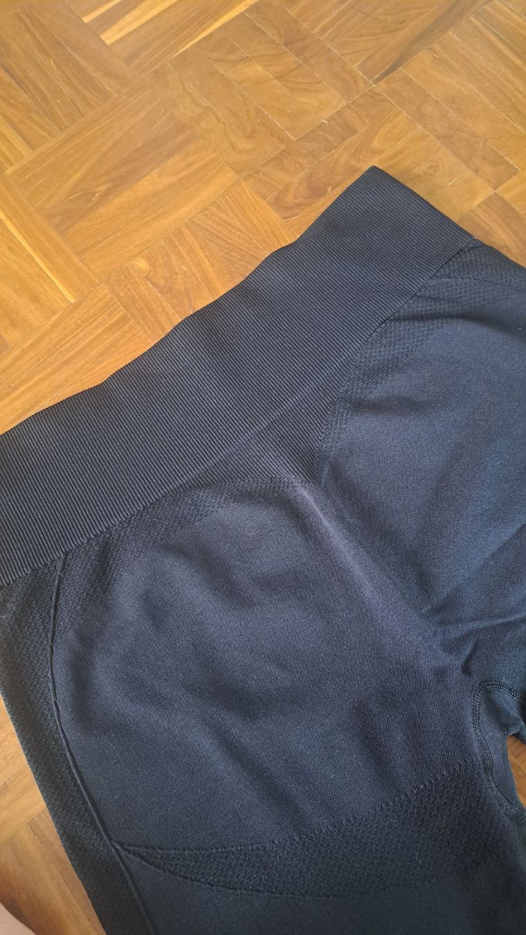 Leggings: PeachyPassion Shorts Gr. L – Gebraucht aus Baar von L.isa28 2