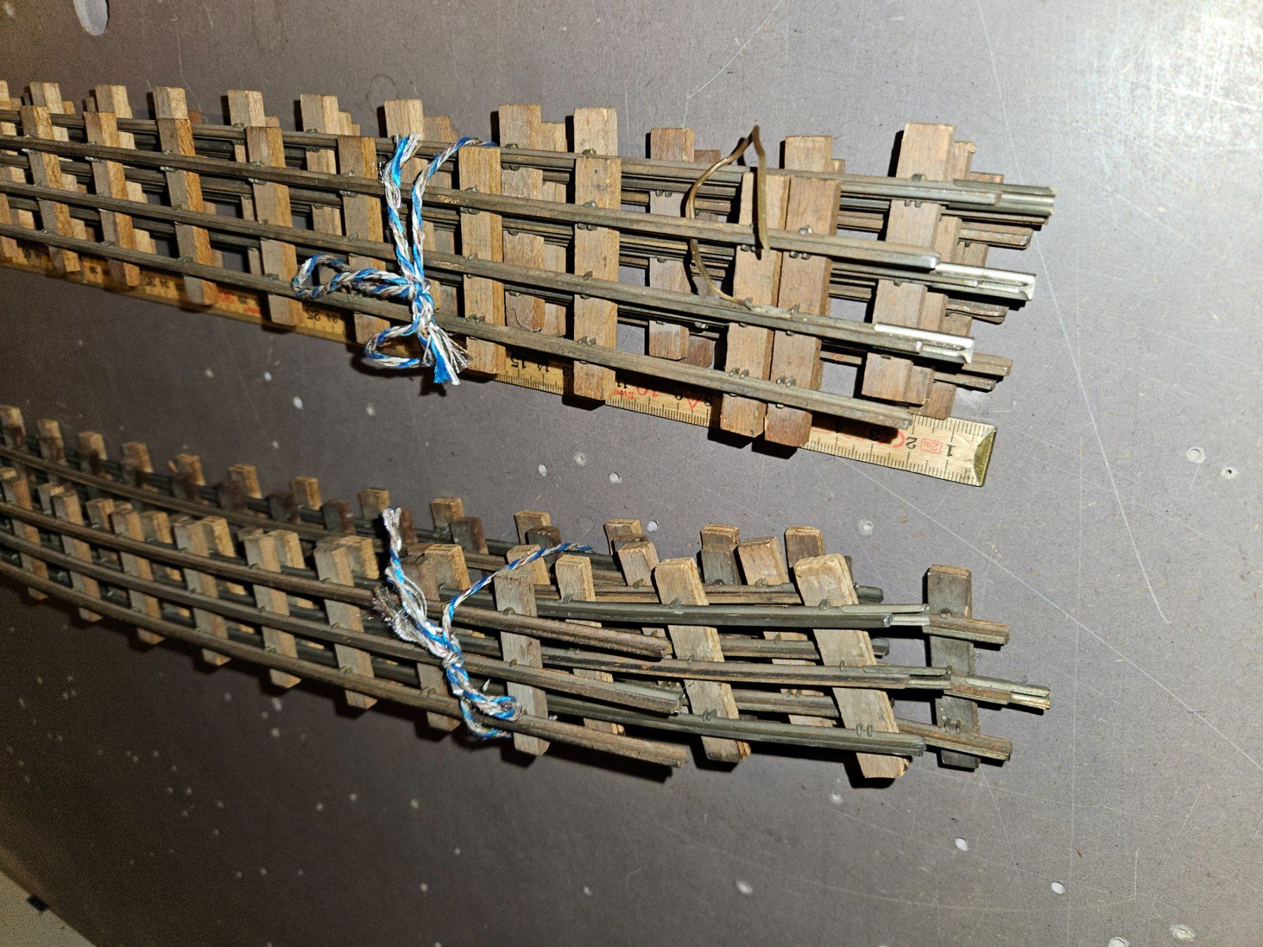 Buco Modellini di ferrovie: Buco Gleise Eigenbau ohne OVP – Usato da Bern venduto da lukas90pilze 1