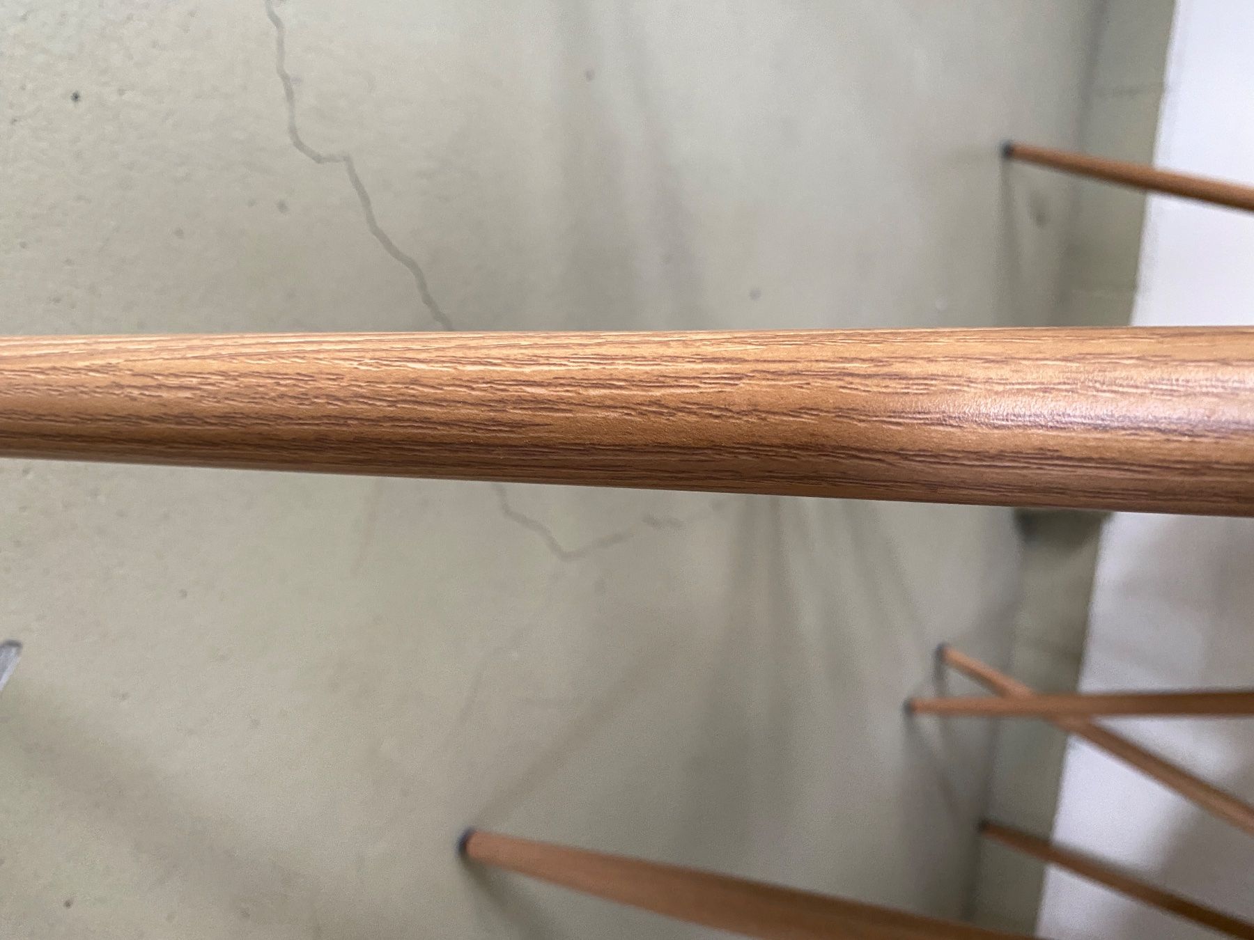 Sedie: 4 Stühle Sostrene Grene in dunklem Beige – Usato da Pfäfers venduto da simisimi 3