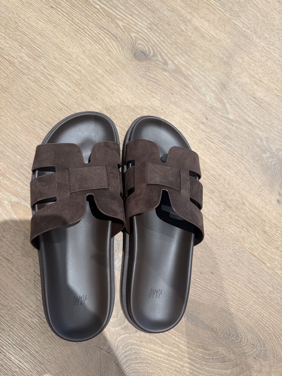 H&M Chaussures femmes: H&M Pantoletten Grösse 40 – Neuf (Voir description) à Oberentfelden par mir_6dfk 1