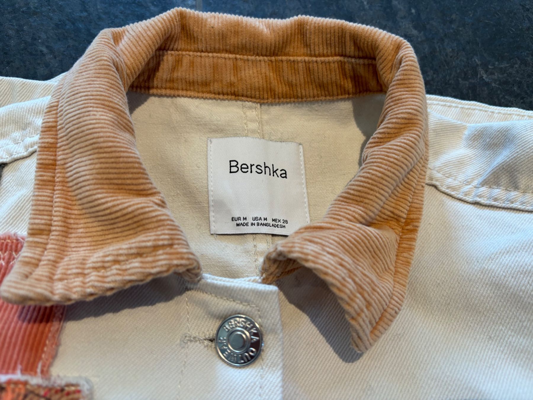 Bershka Giacche: Bershka Jacke - weiss und mehrfarbig - Patchwork - Grösse M – Usato da Stadel venduto da Chanel_5 8