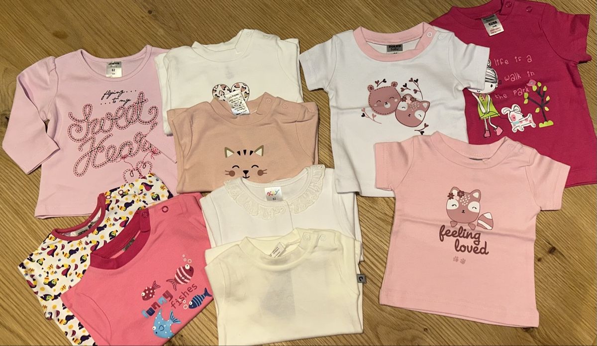Lotti & Set di vestiti: Babykleider Mädchen 62 – Nuovo (secondo la descrizione) da Spiez venduto da Brnas 1