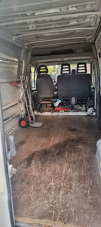 Veicoli commerciali: LOCATION CAMIONNETTE  – Usato da nyon venduto da daria18550 1
