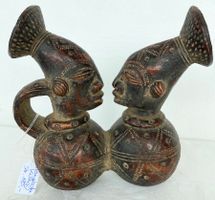 feine alte Mangbetu Terracotta - Gefäss Kongo 18 cm x 18 cm
