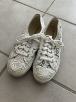Wunderschöne Superga Sneakers mit Stickerei 37