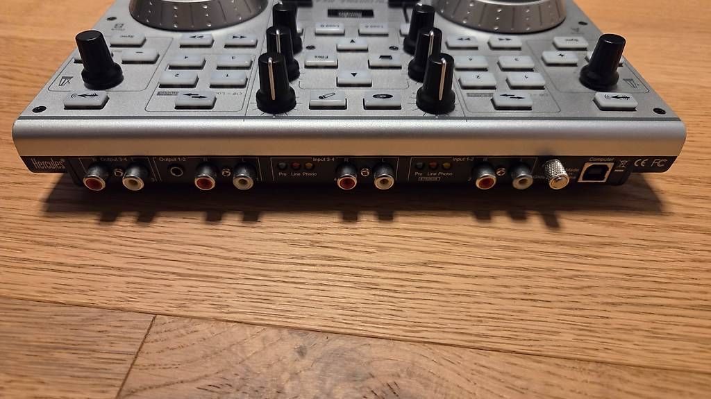 Platines de mixage: DJ- Mischpult Hercules DJ Console MK4 – D'occasion à Rain par edy_rodriguez 2