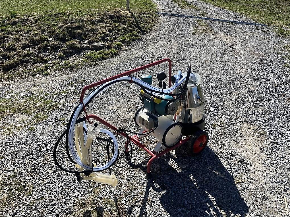 Tutte le macchine: Melkmaschine omc Ziegen – Usato da Lenk im Simmental venduto da Dave916 1