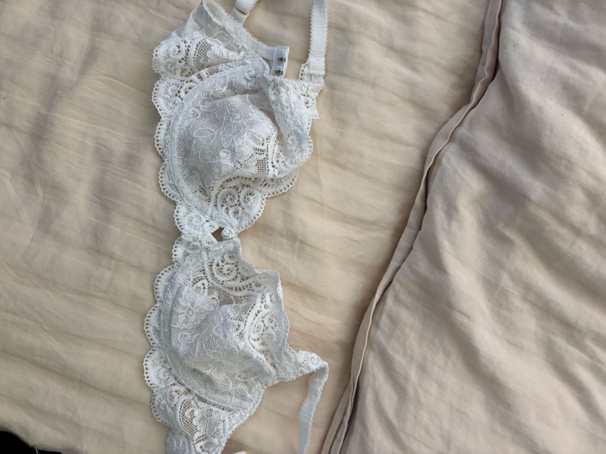 H&M Sonstige Unterwäsche: BHs – Gebraucht aus Wädenswil von Gagegia 1