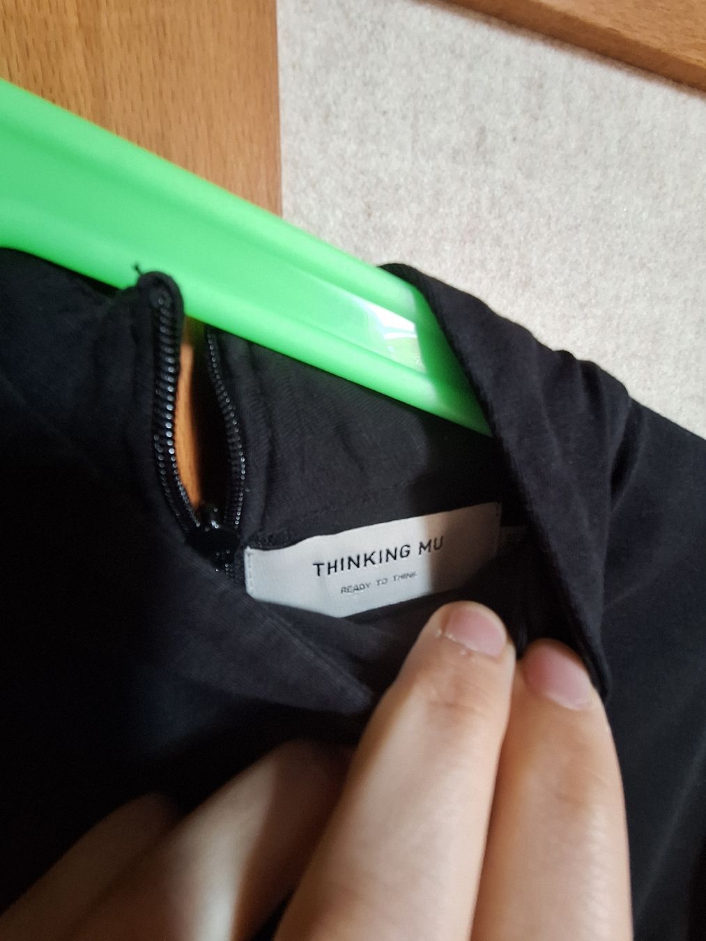 Thinking Mu Vestiti: Thinking Mu schwarzes Kleid Gr. XS – Usato da Riehen venduto da Mamestra 2