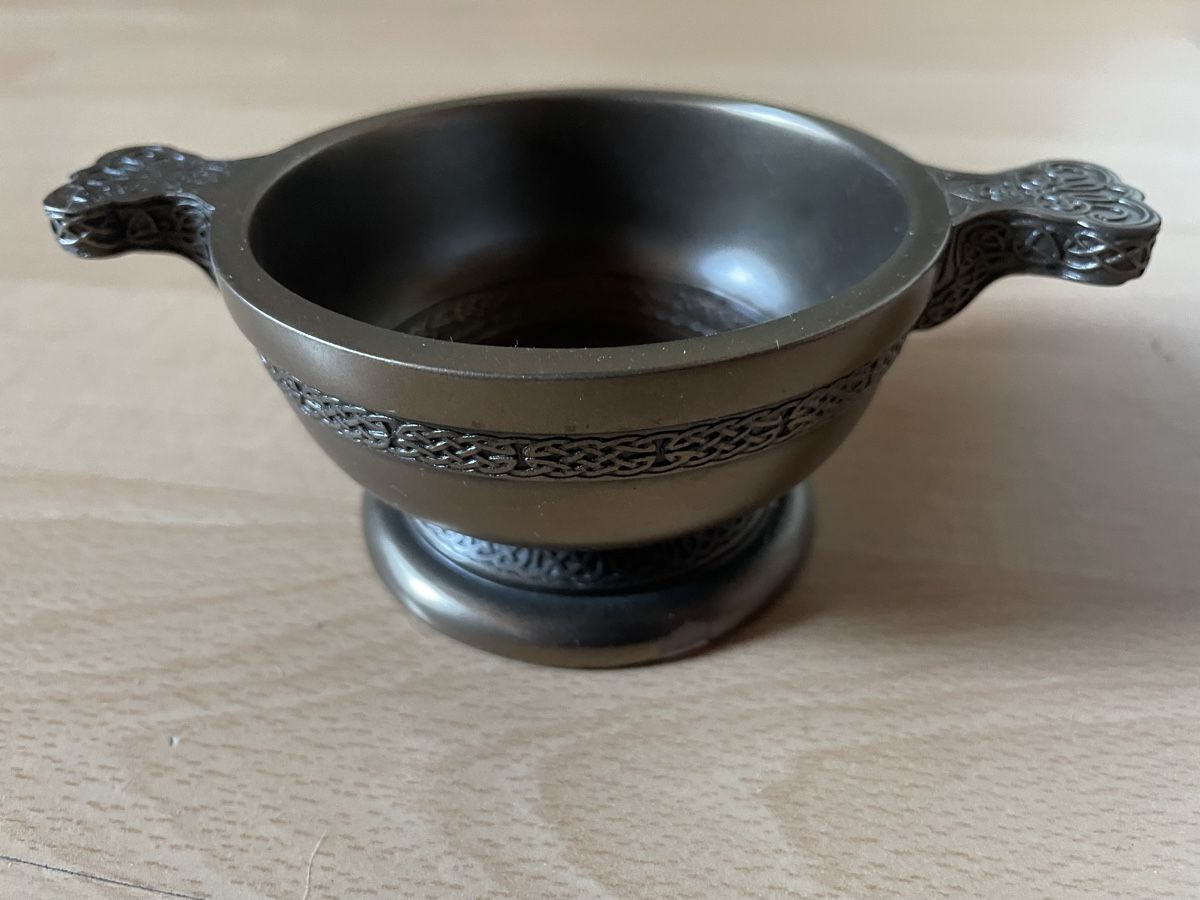Tutte le decorazioni: Petit pot décoratif  – Usato da Oron-la-Ville venduto da W.XIX