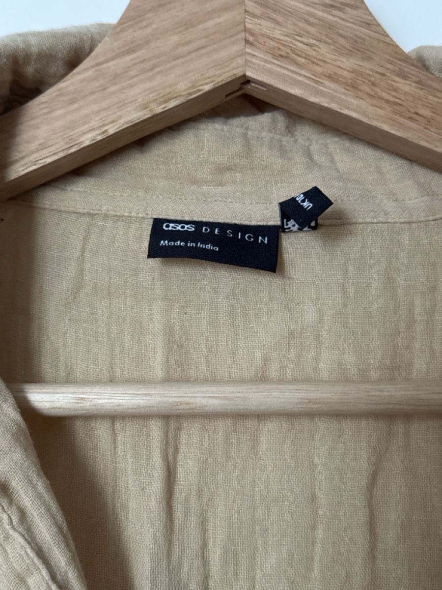 Asos Blusen: Hemd ASOS DESIGN beige Grösse M Neuwertig – Neu (gemäss Beschreibung) aus Steinach von serayyilmaz 1
