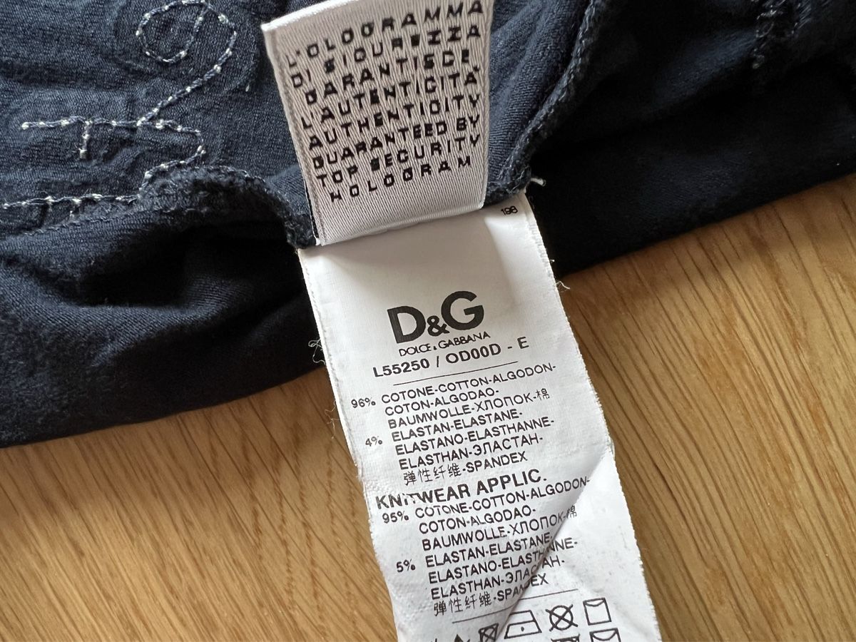 Pullover & Sweatshirts: Dolce&Gabbana pull enfant 2 ans – Gebraucht aus Puidoux von vendange 3
