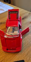 Ferrari Testarossa Modellauto rot Bburago Made in Italy