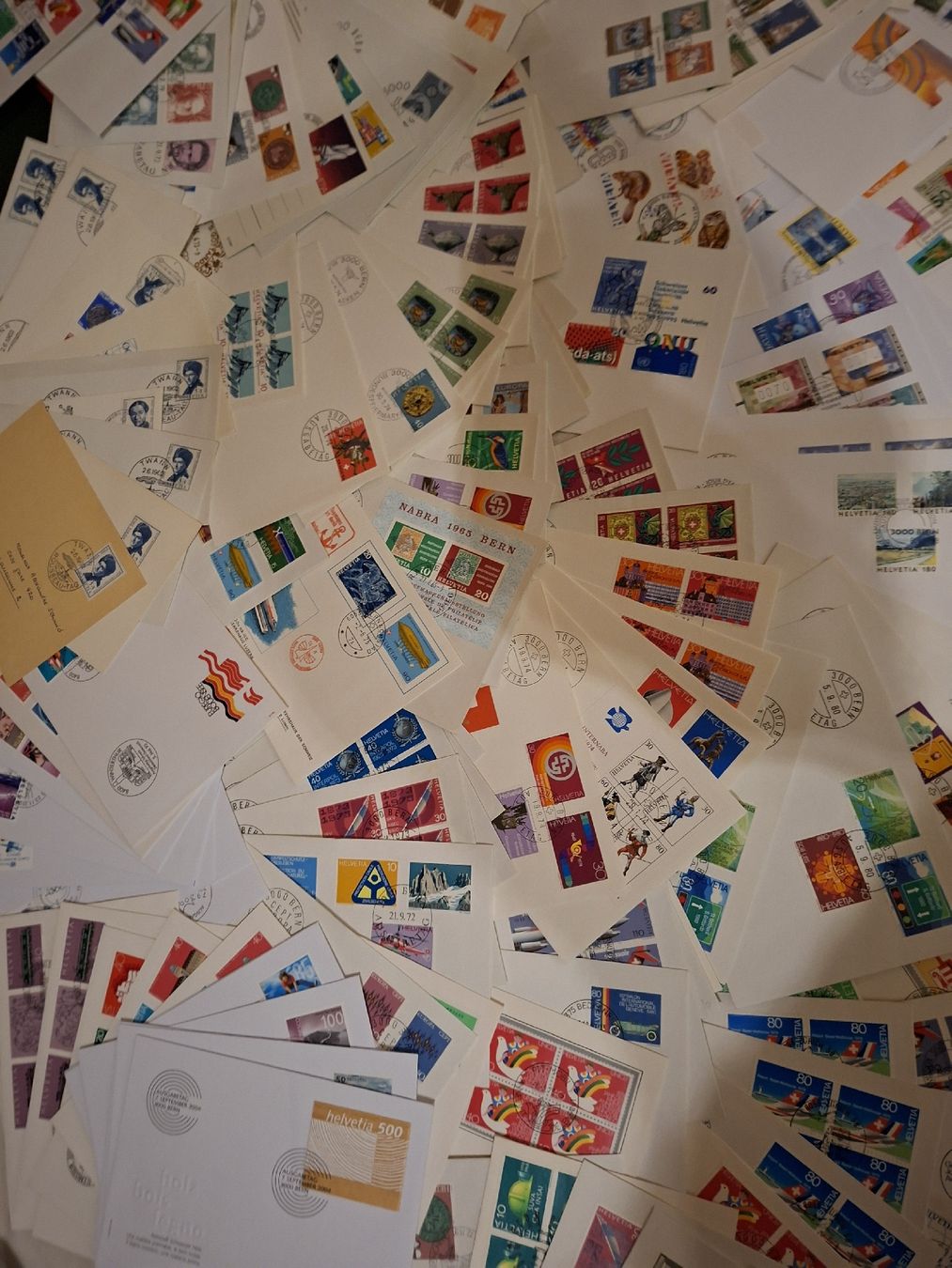 Tous les timbres: Schachtel FDC Schweiz – D'occasion à Balgach par SIMEON27 7