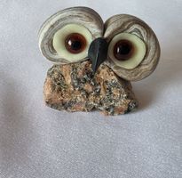 Eule Figur ist ein Naturstein Handgemacht und einzigarzige