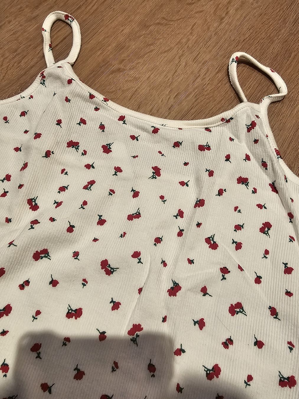 Only Tops: 2 Blumen Tops L von Only – Neuf (Voir description) à Büttikon AG par PAM120319 1