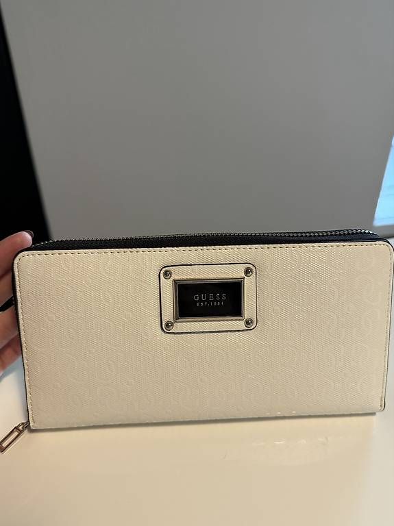Portamonete: Guess Portmonee   – Nuovo e nell'imballaggio originale da Chur venduto da ZanK97