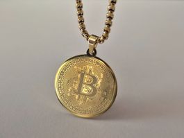 Collier Pendentif Bitcoin Doré